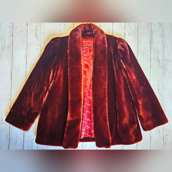 Sasson Jeans Jackets & Blazers - RARE VINTAGE 1980's Stunning Sasson Borgaxia Faux Fur Thick Red Wine Coat